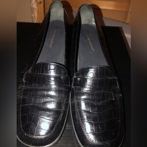 Women’s Black Easy Spirit loafers 7.5
